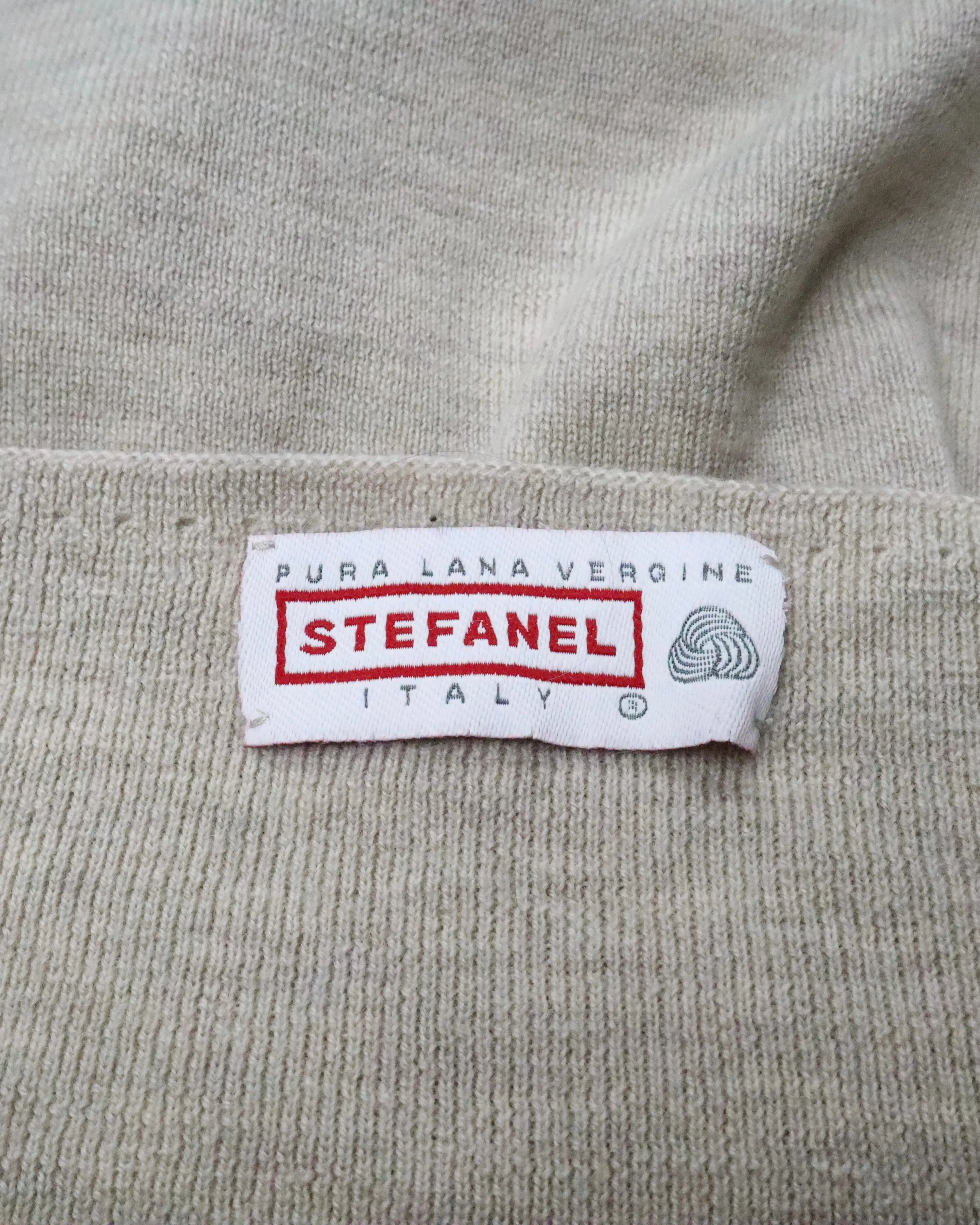 Italian Soft Wool Sweater (Small) 