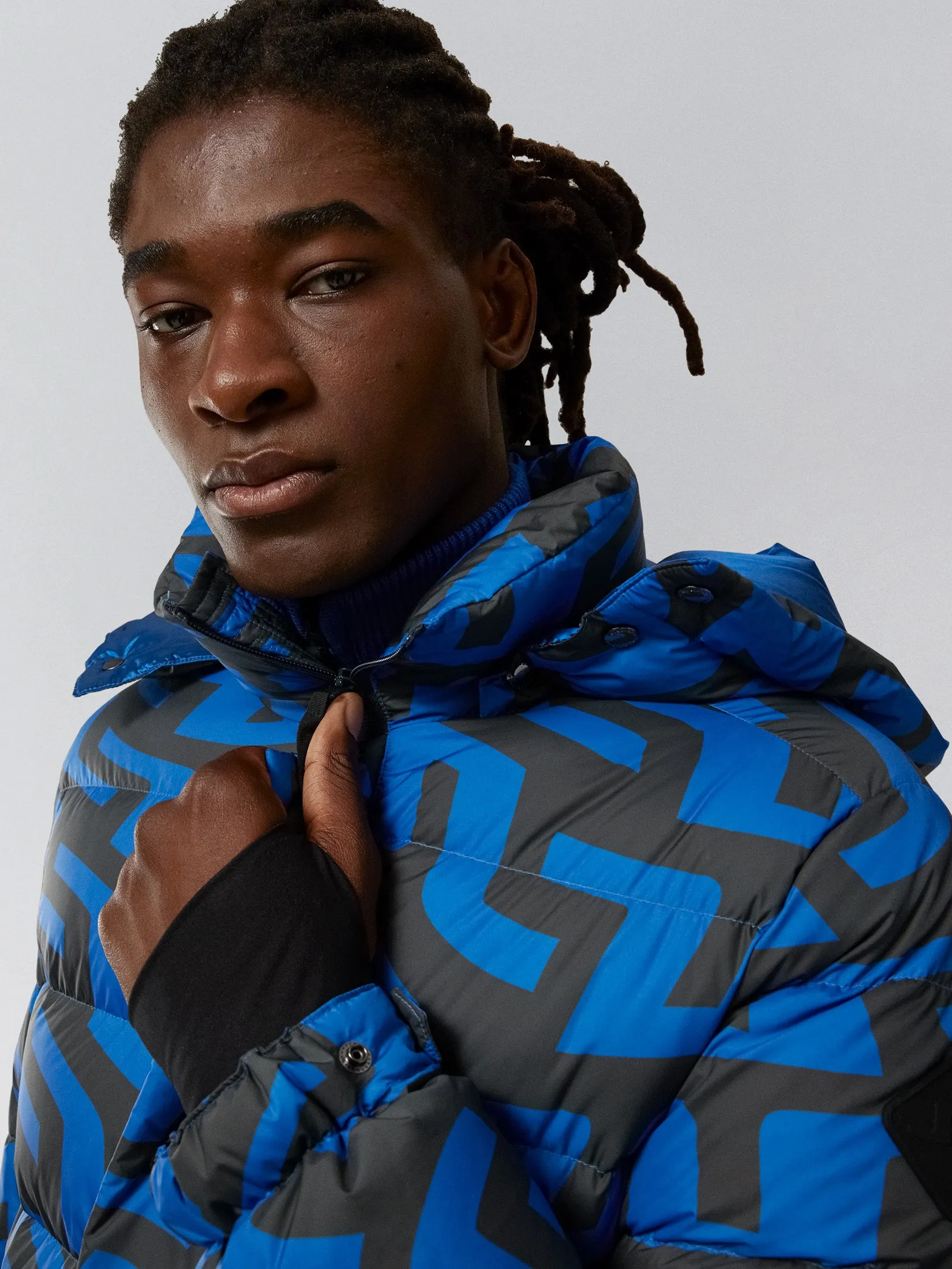 SPHERE DOWN JACKET PRINT / Bridge Swirl Blue
