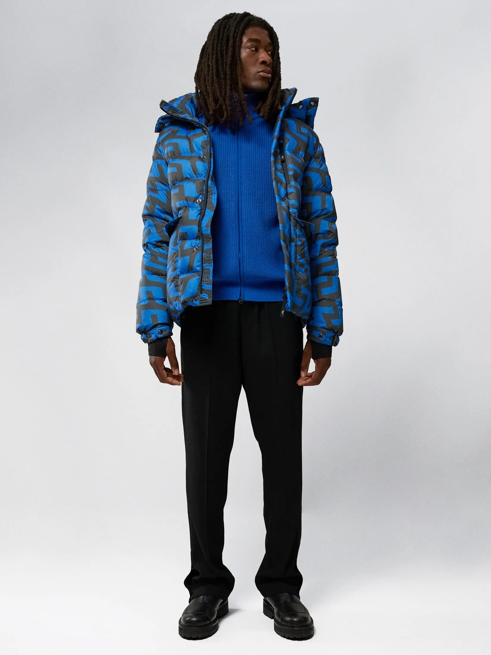 SPHERE DOWN JACKET PRINT / Bridge Swirl Blue